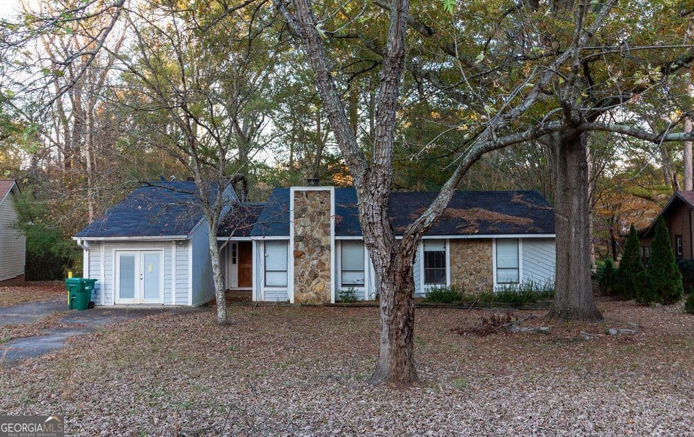 8780 Churchill Pl — photo 1