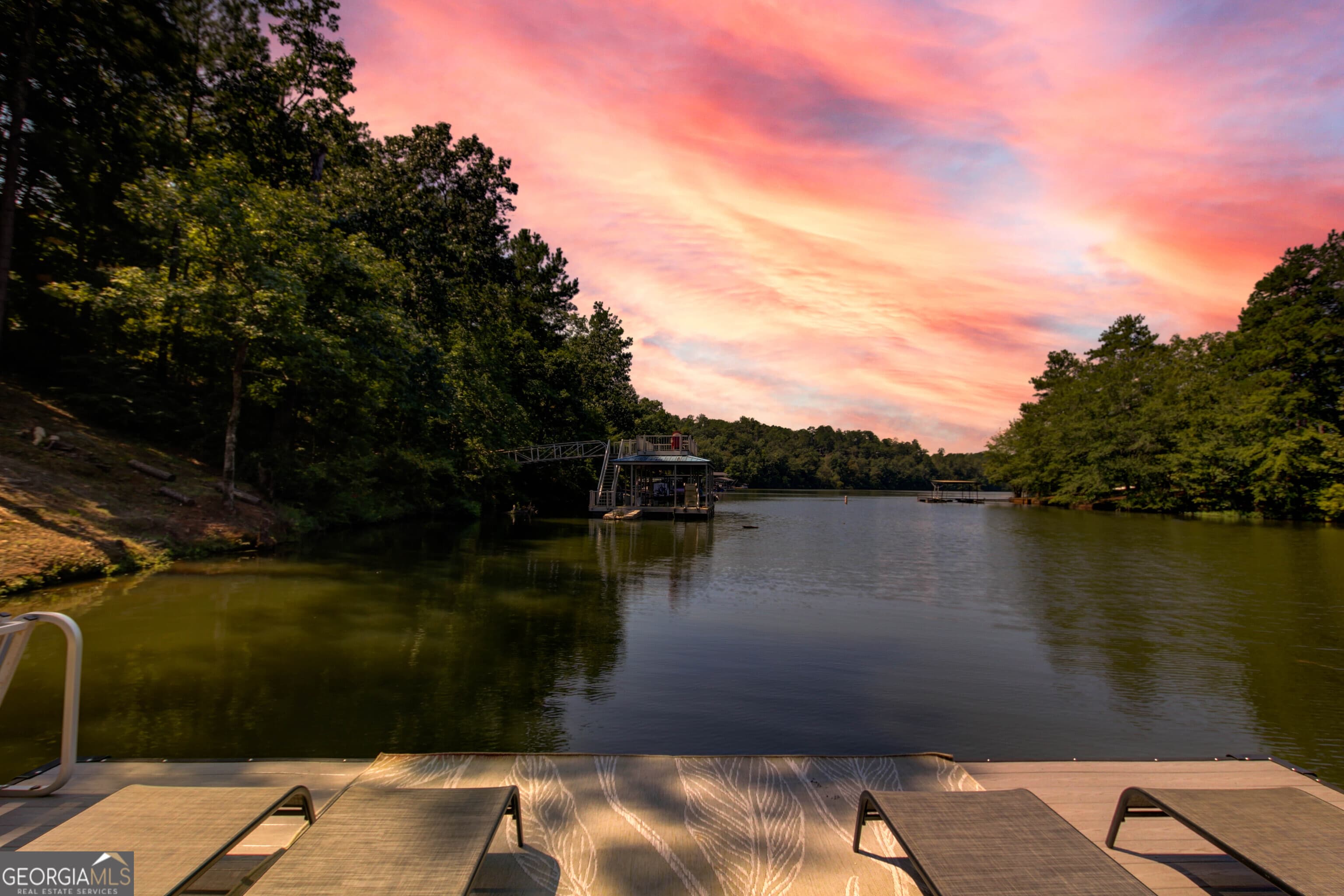 185 Hill Crest Ct — photo 2