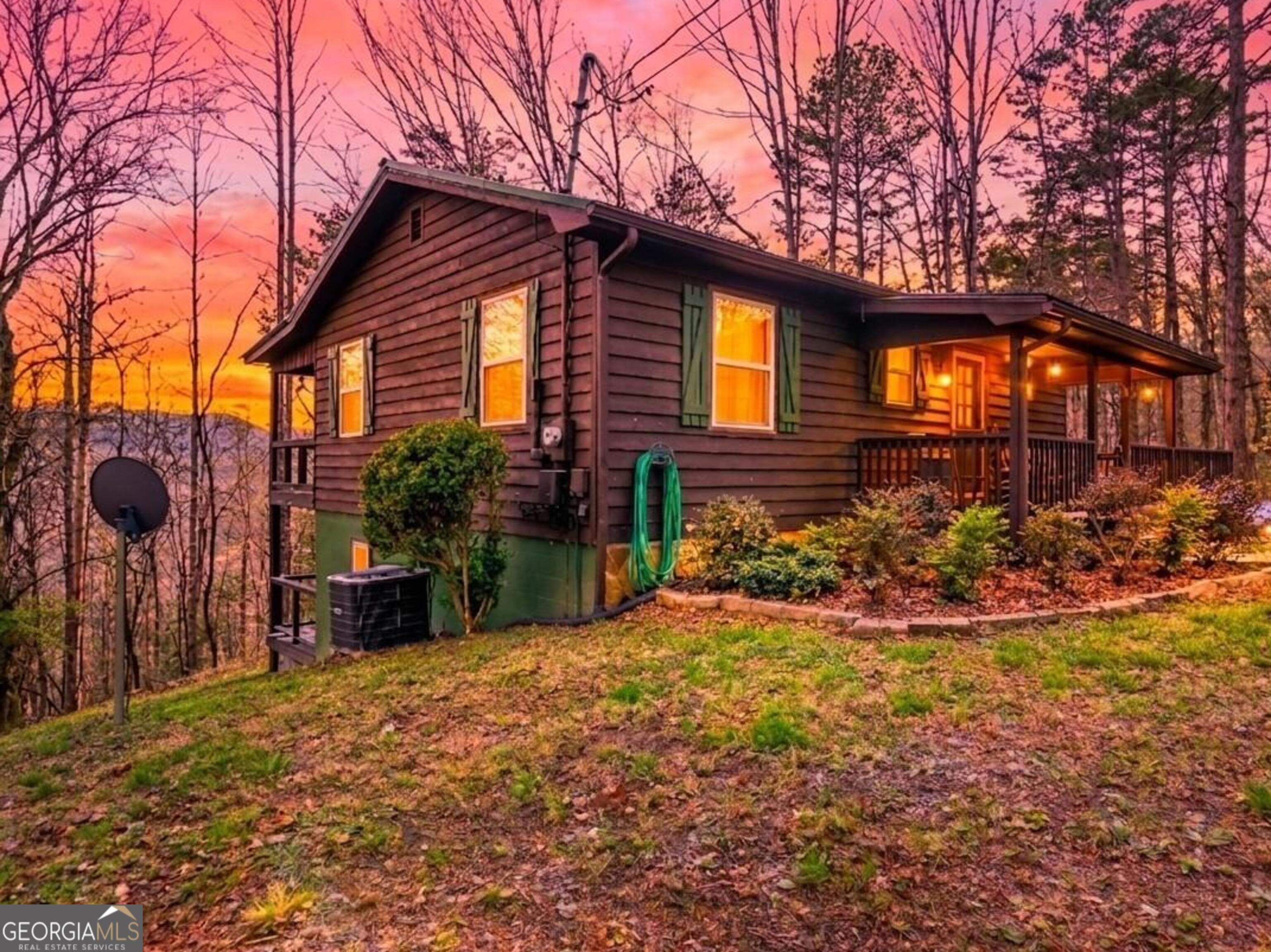 82 Dawgs Dr — photo 1