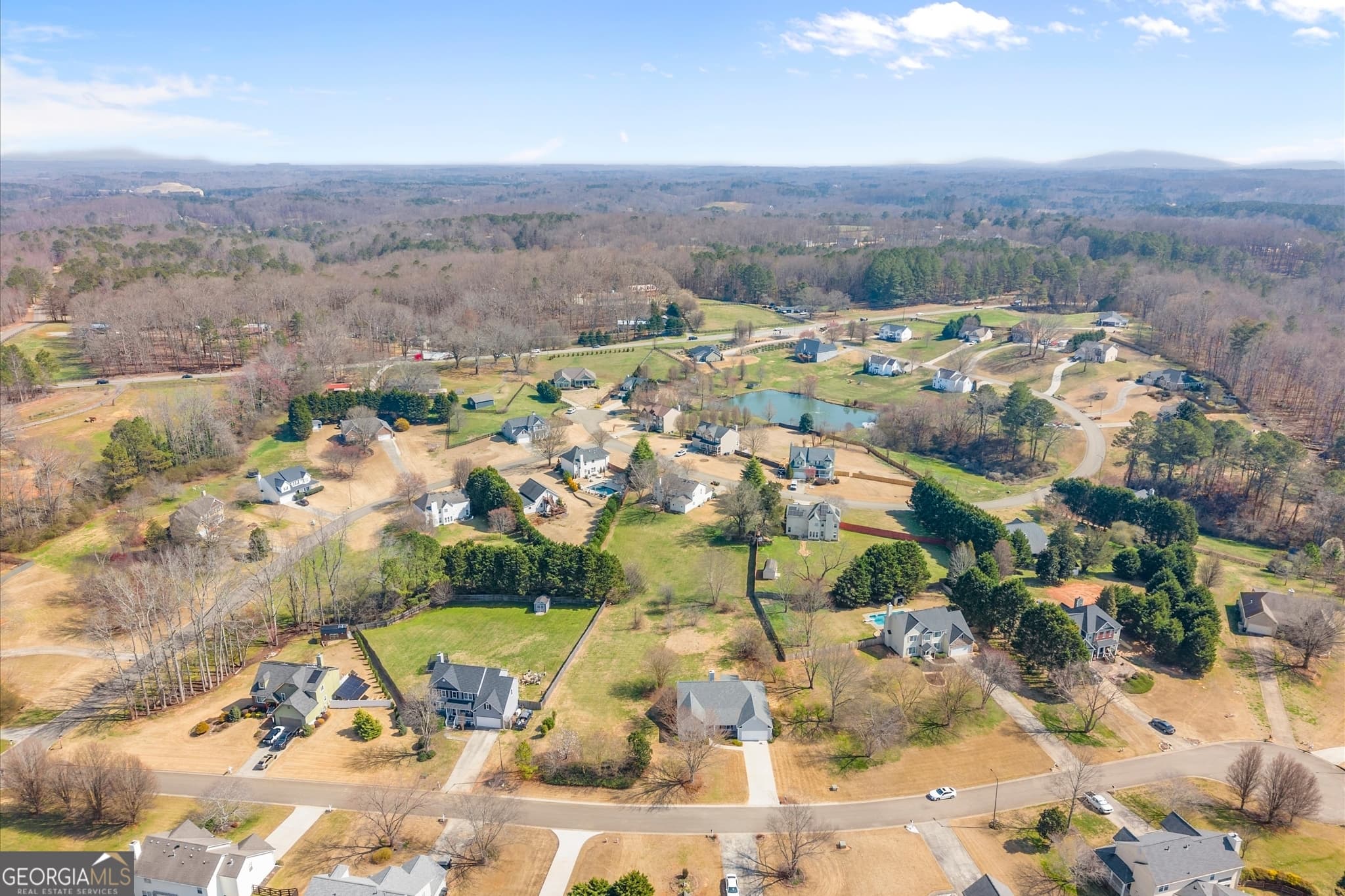 305 Hollybush Ct — photo 47