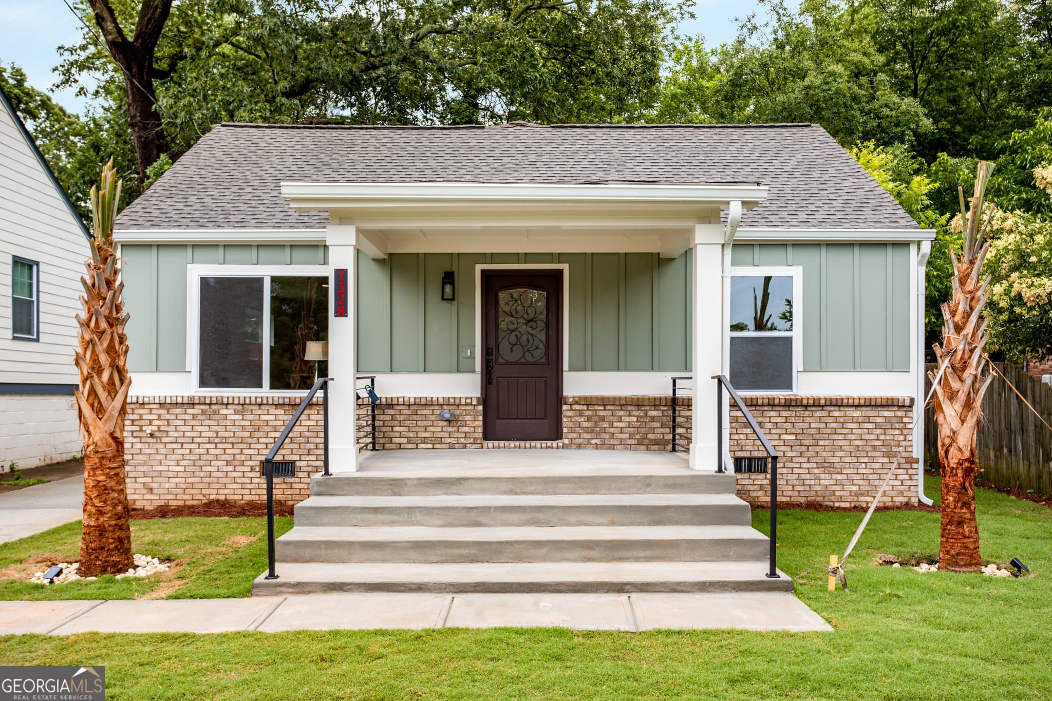 1328 Gus Thornhill Jr Dr — photo 1