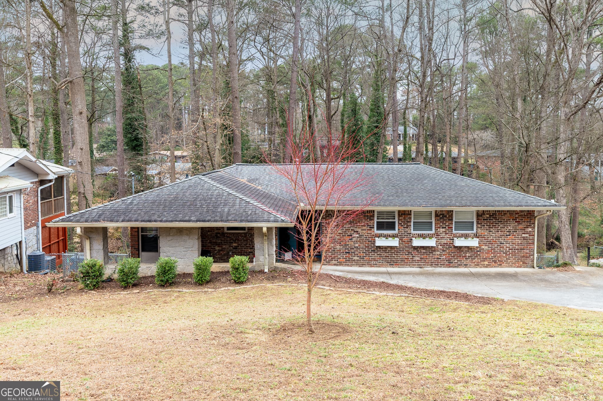 2237 Capehart Ne Circle — photo 1