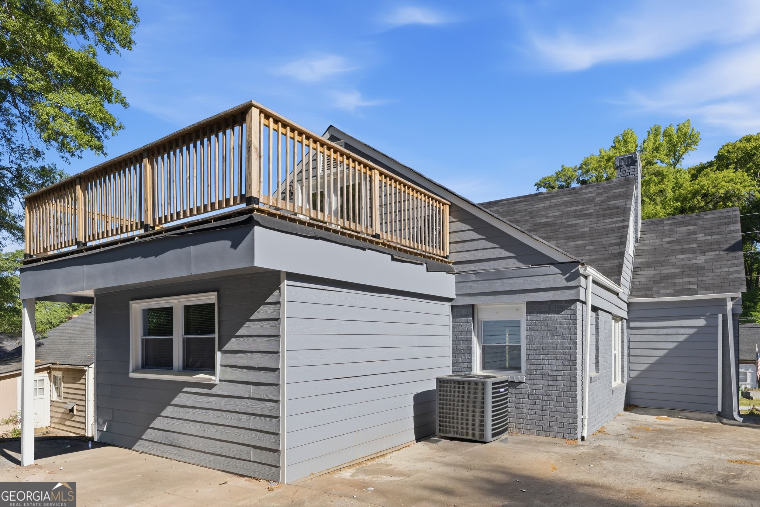 1696 Beecher Sw St — photo 32