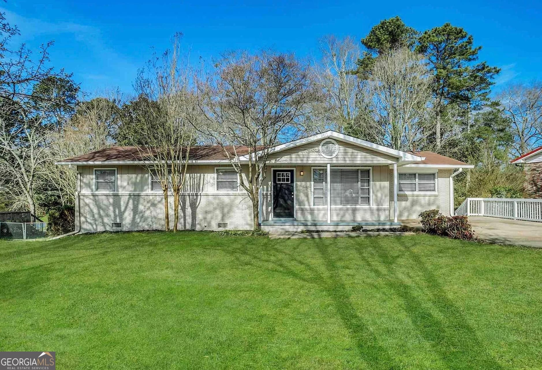 4385 Midway Rd — photo 1