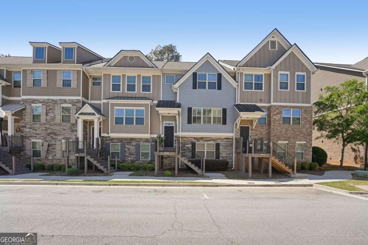 3818 Equity Ln — photo 1