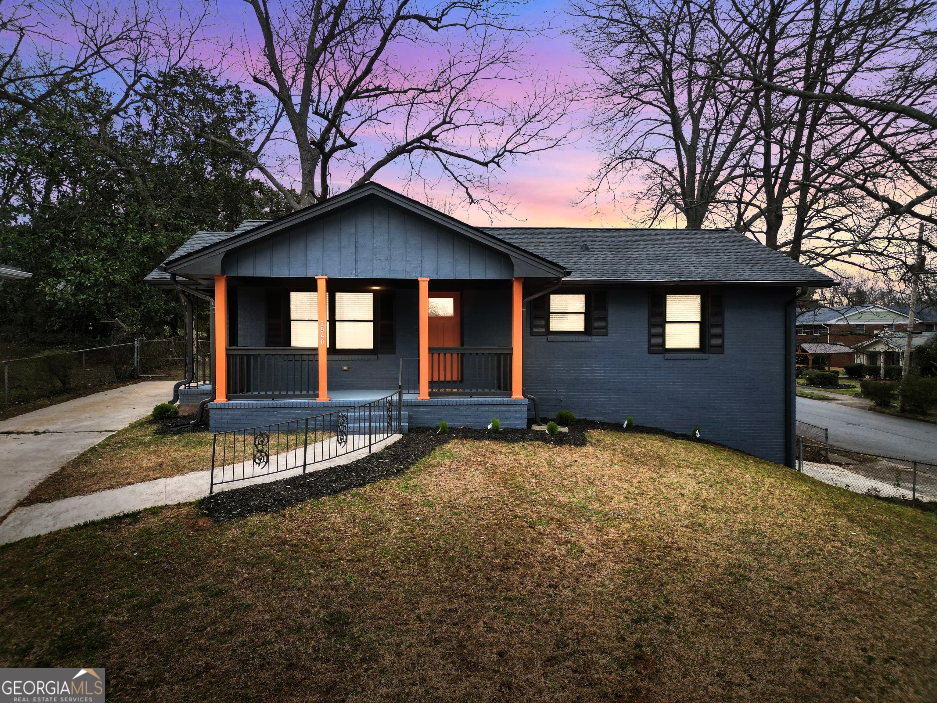 2940 Harris St — photo 1