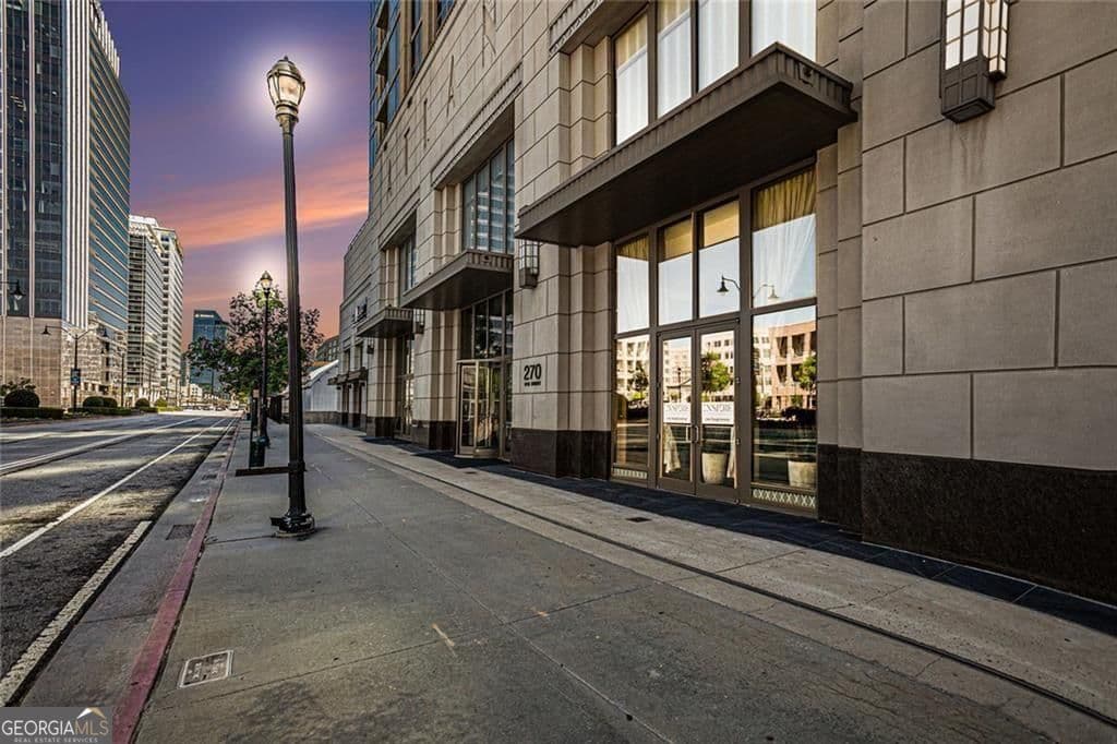 270 17th Nw St 4104 — photo 41