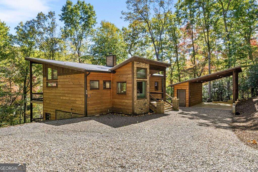 217 Goldmine Rd — photo 1