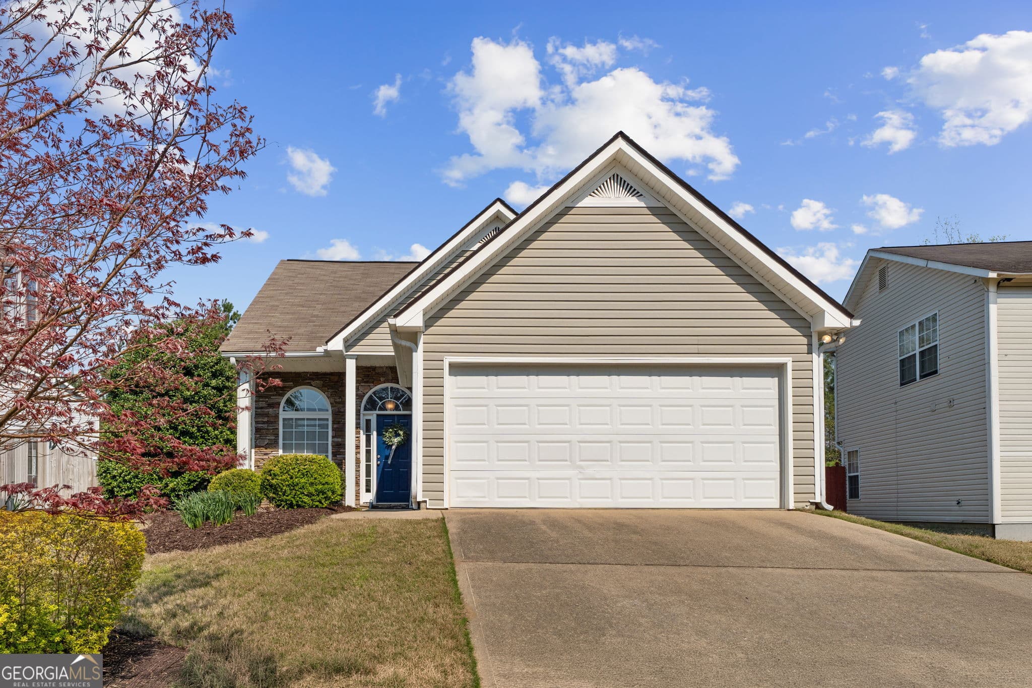 303 Providence Rd — photo 1