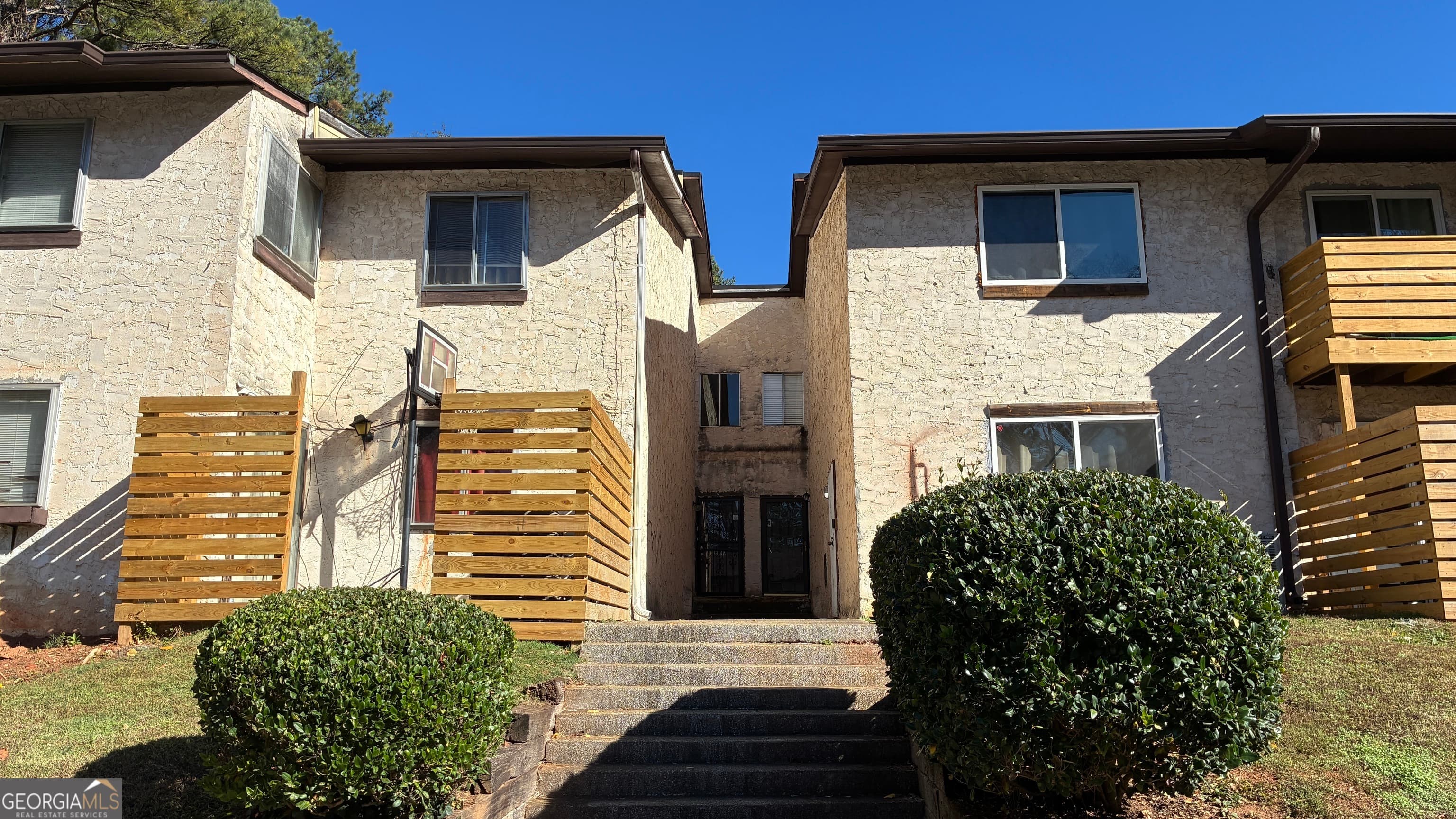 3800 Kensingwood Trace — photo 1