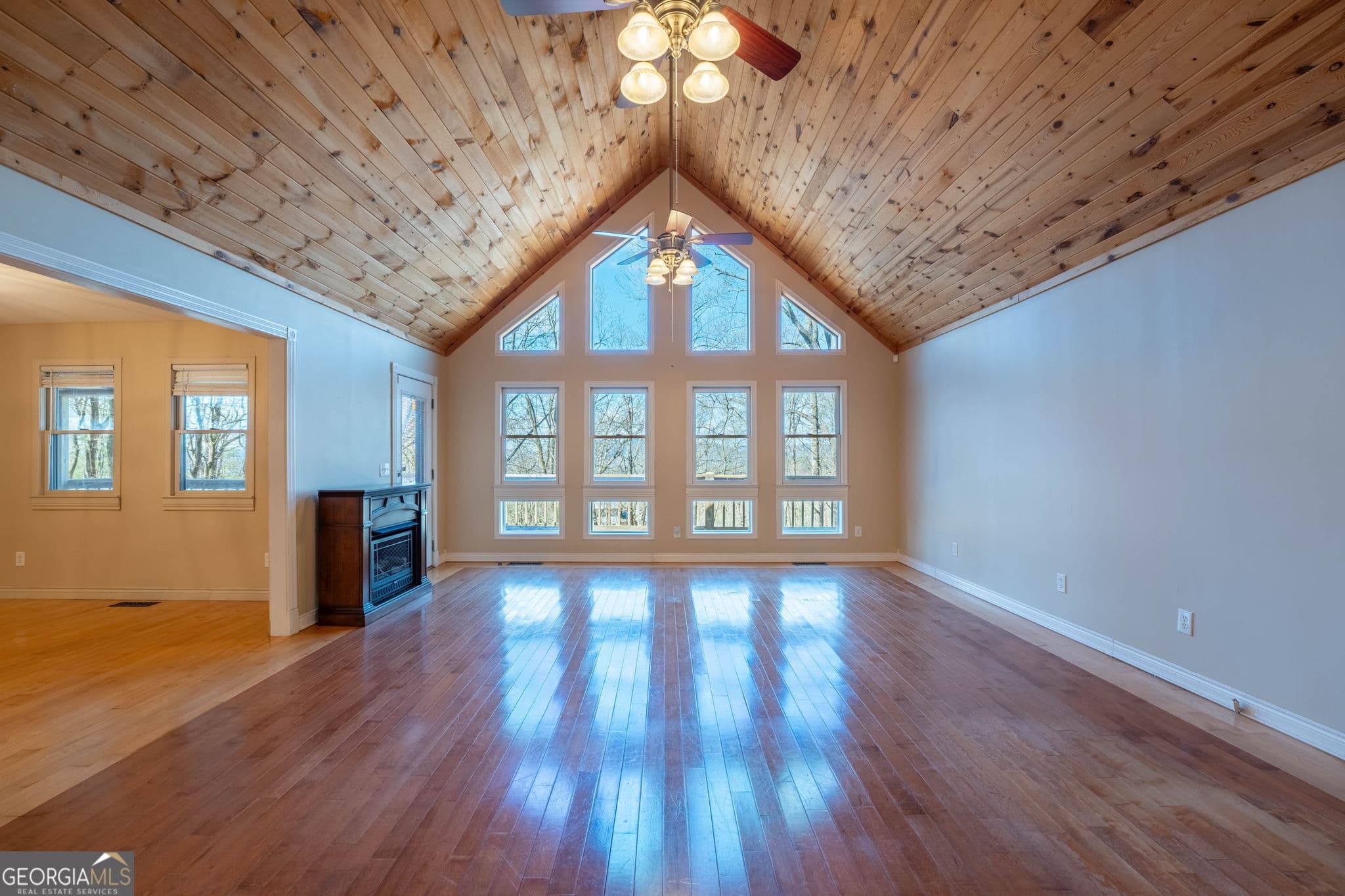 44 Juniper Trail — photo 2