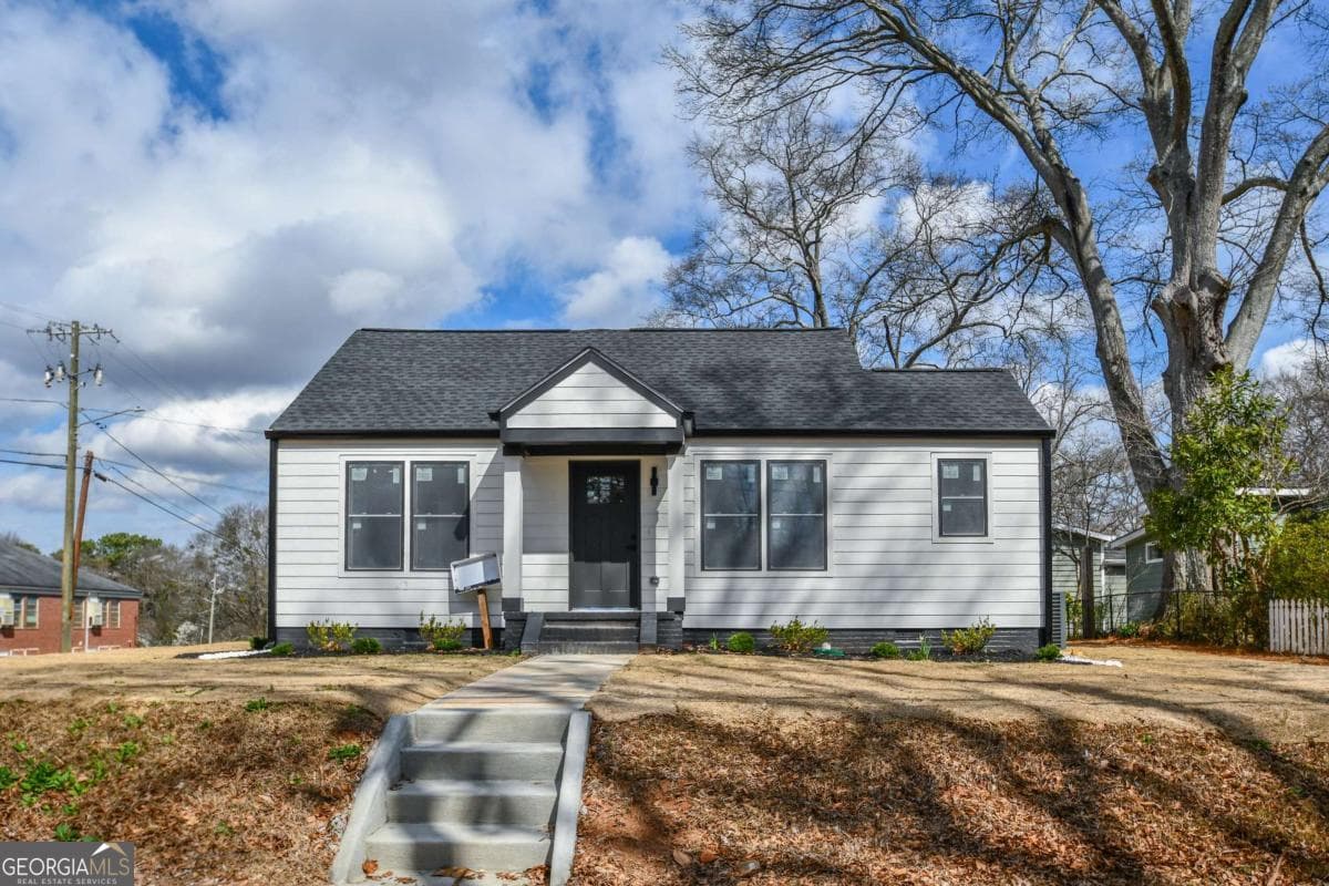 651 North Ave — photo 2