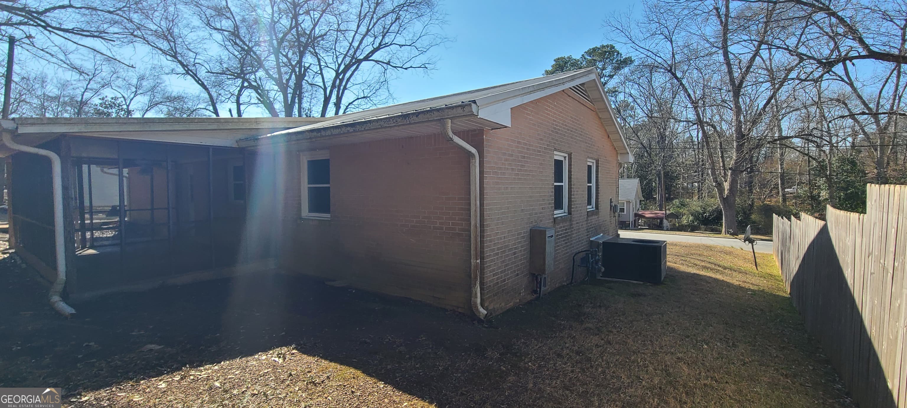 4 Hollis Heights — photo 12