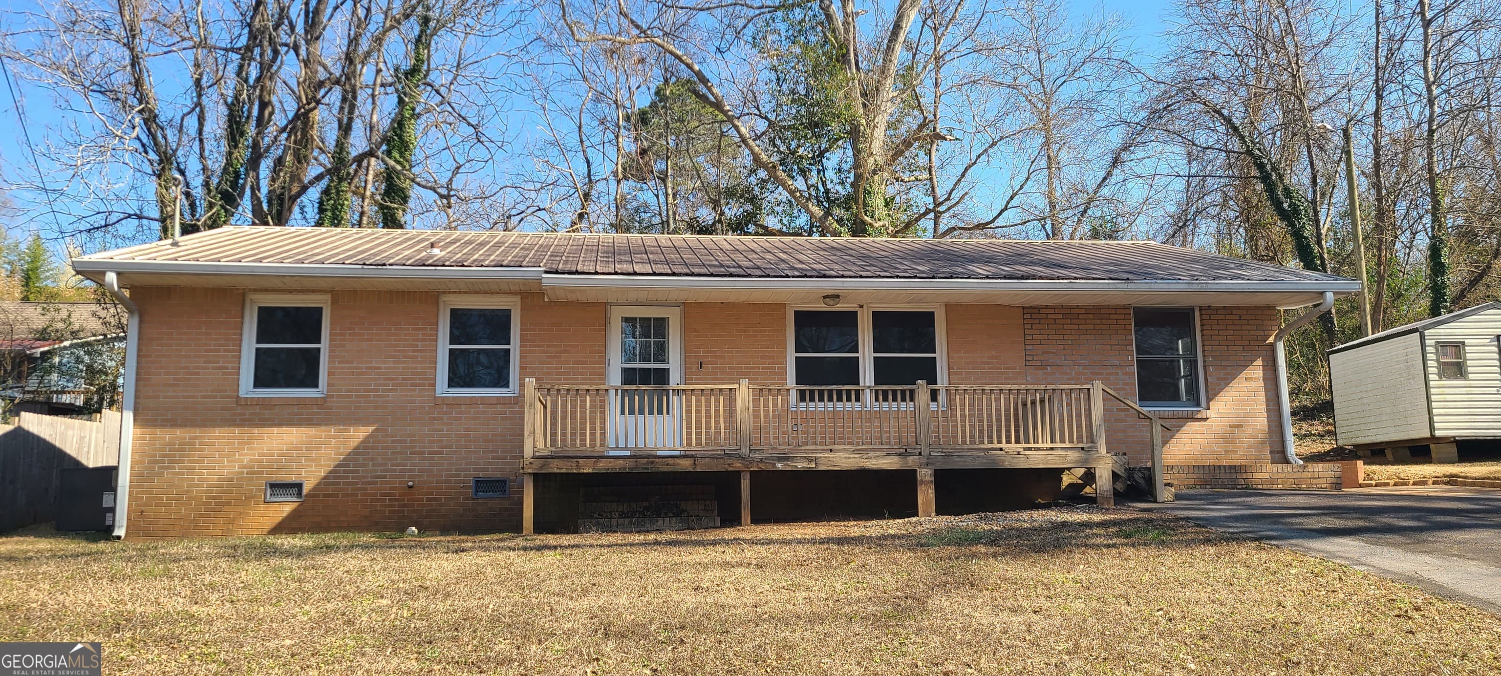 4 Hollis Heights — photo 1