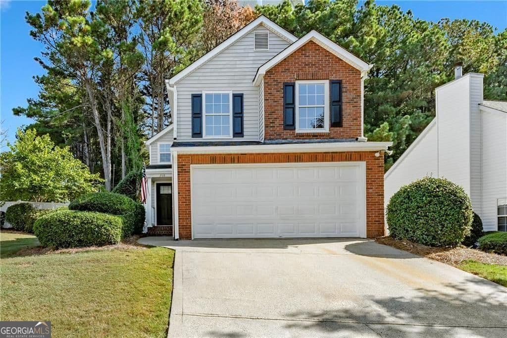 208 Chelsea Ct — photo 1