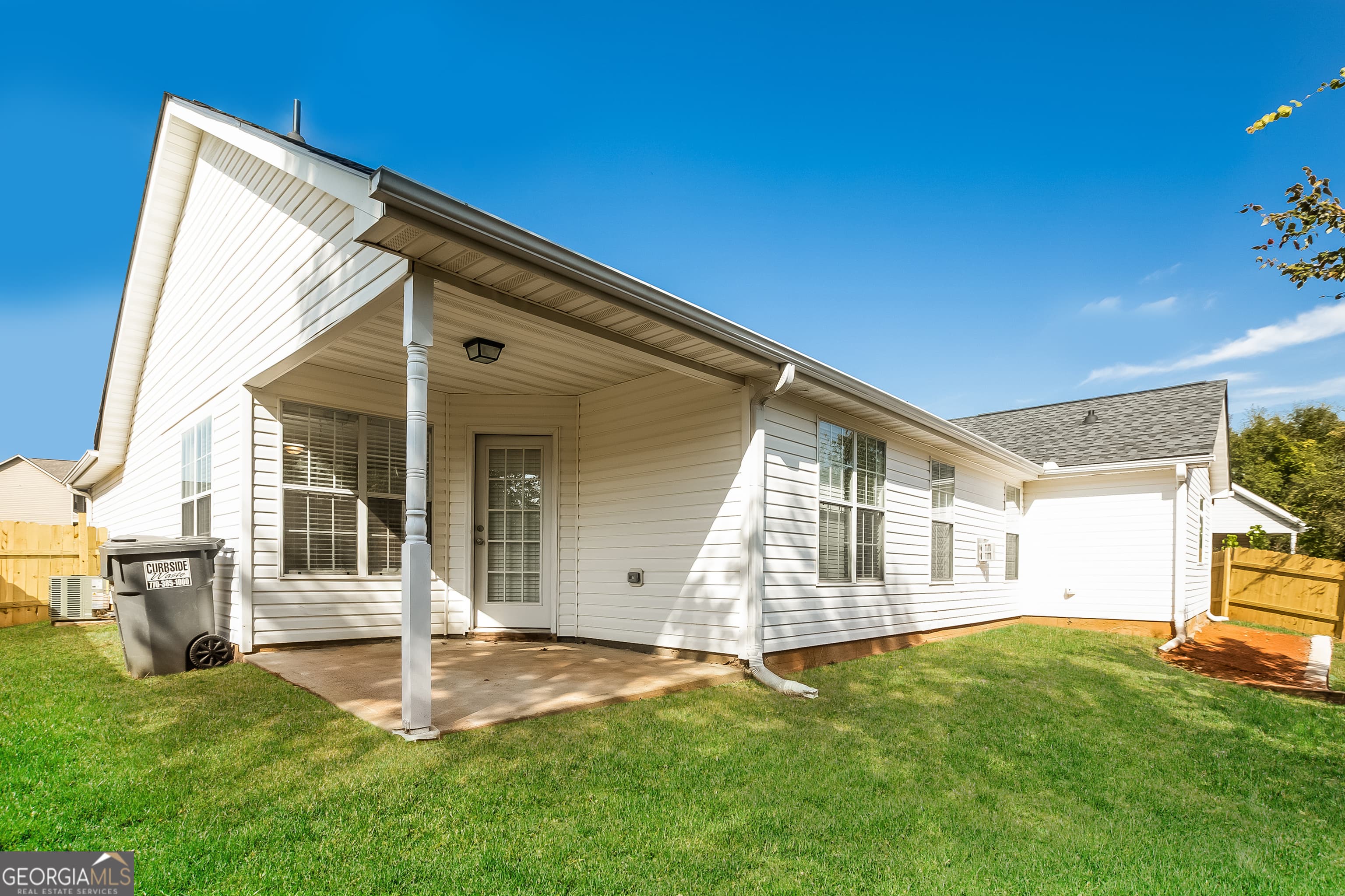 75 S Greenfield Circle — photo 2