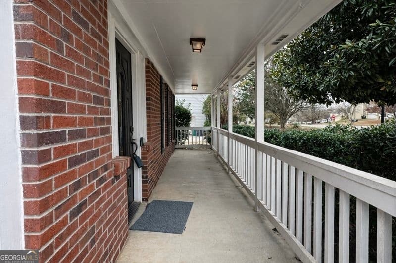 716 Wilkes Dr — photo 2