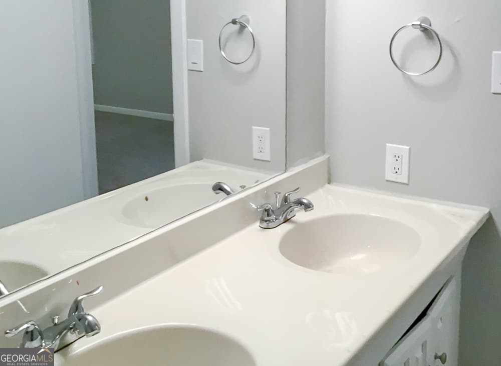 4666 Edwina Sw Ln — photo 15