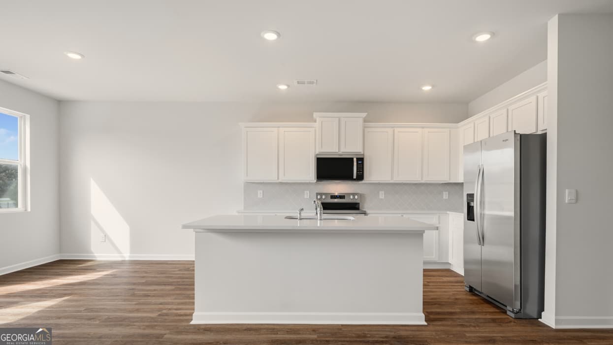 11960 Aukerman Way — photo 2