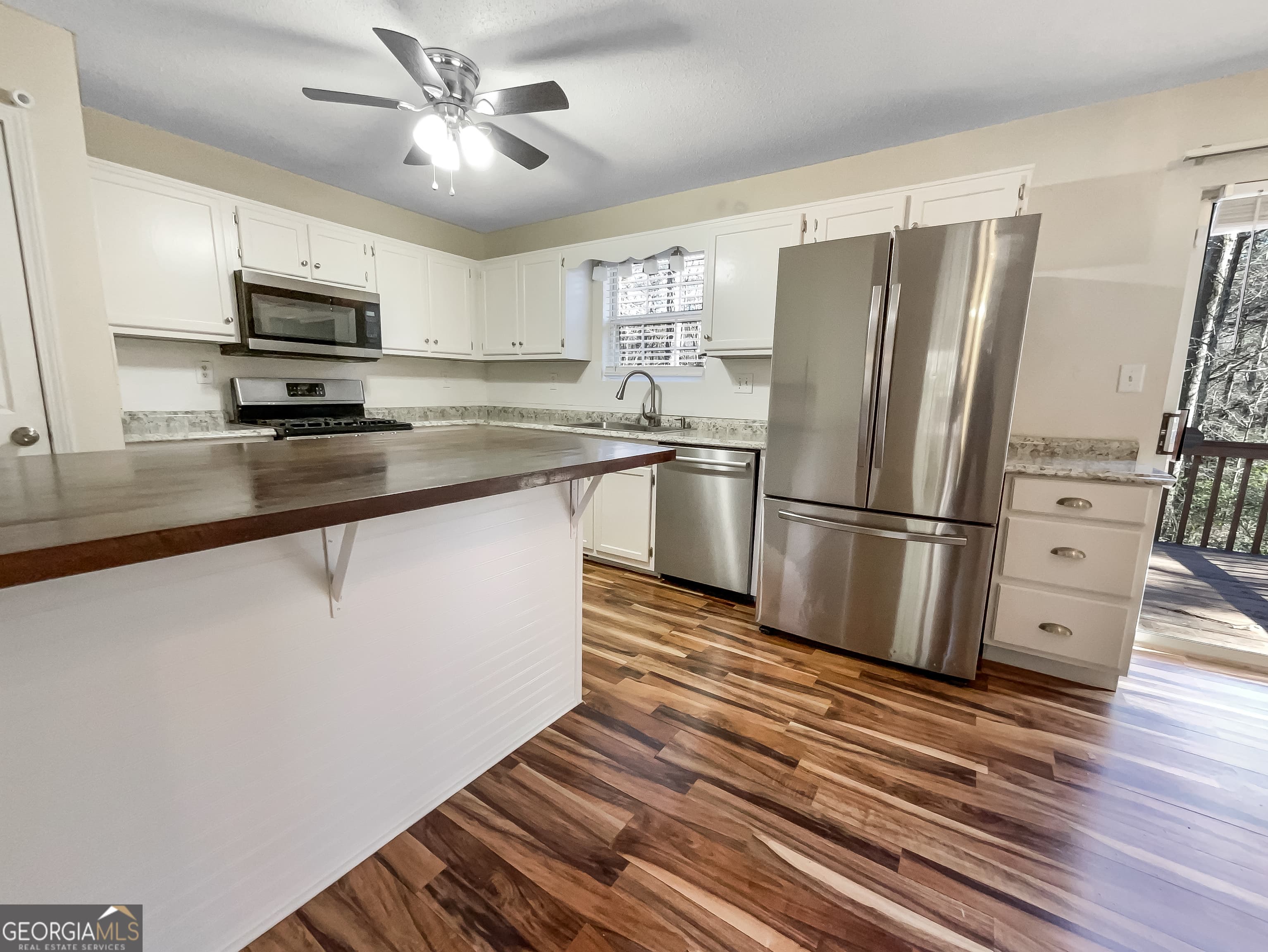 7614 Stonebush Way — photo 2