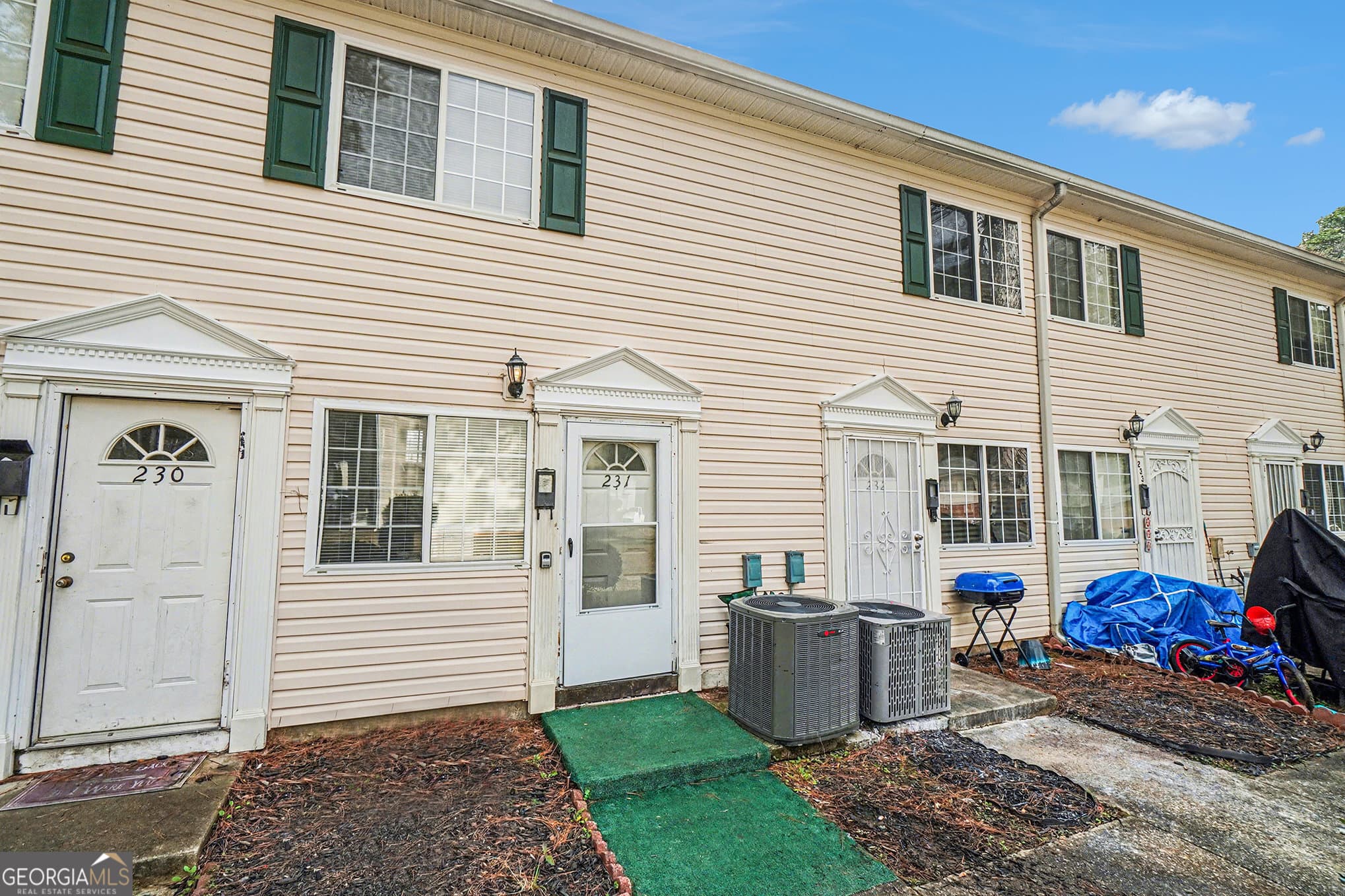 405 Fairburn Rd 231 — photo 1