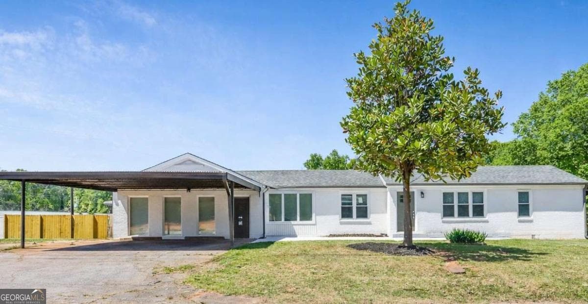 5586 Glore Sw Dr — photo 1