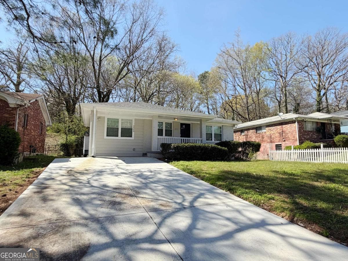 2060 Claude Nw St — photo 34