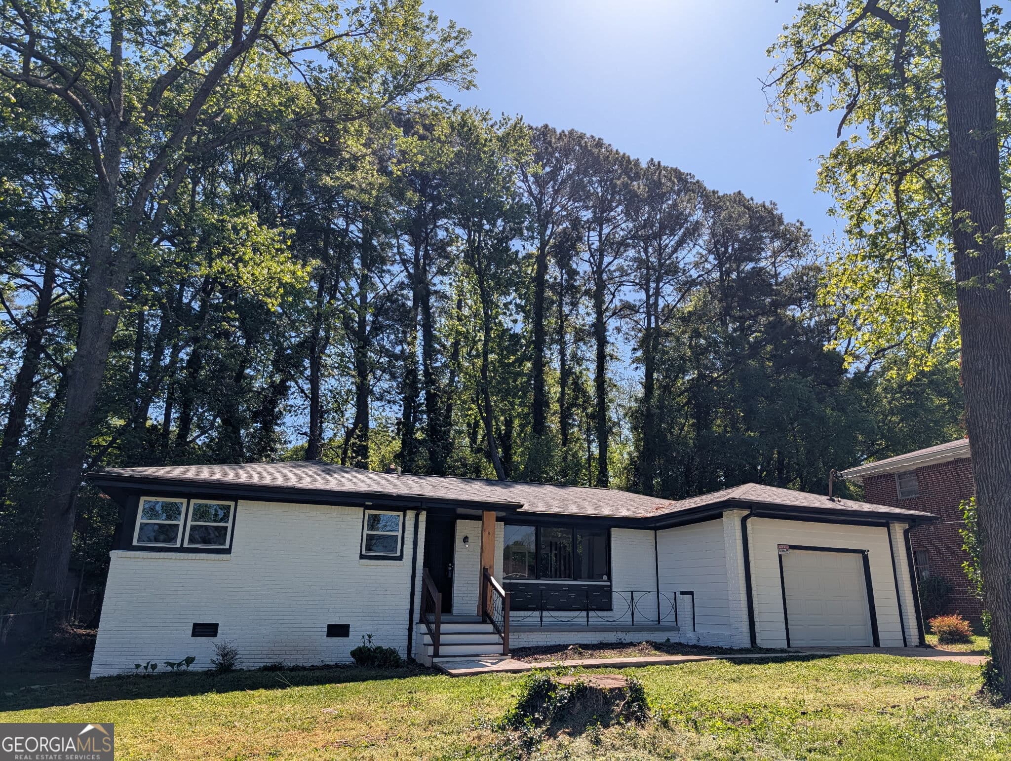 2282 Belmont Dr — photo 2