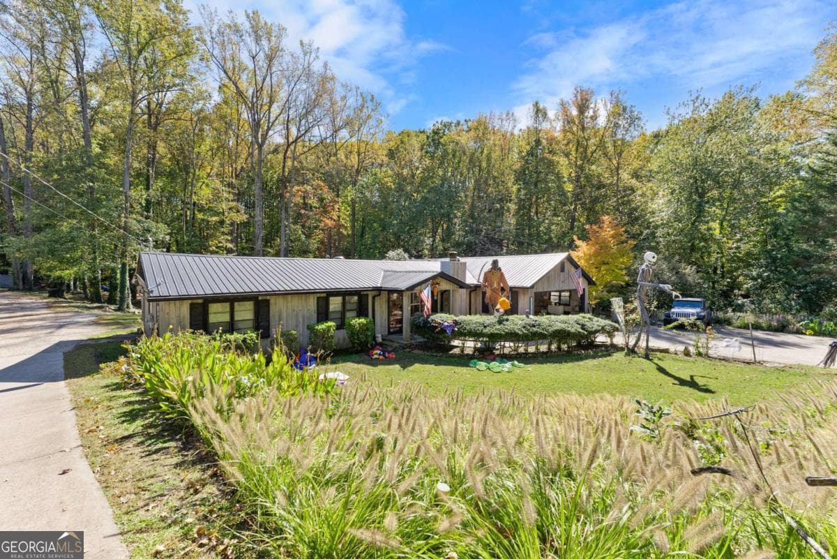 221 Shallowford Dr — photo 1