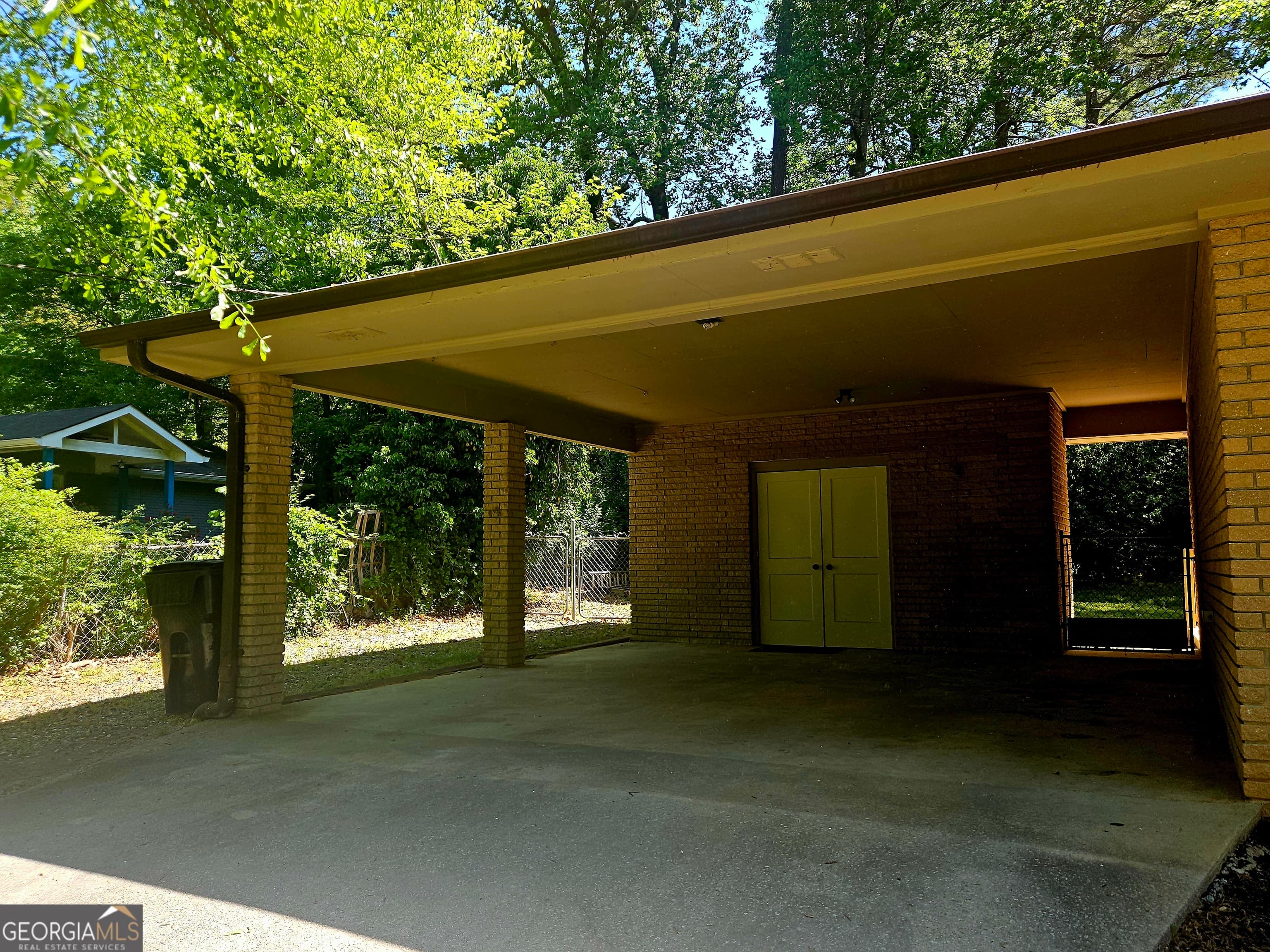 3175 Foxwood Trail — photo 2