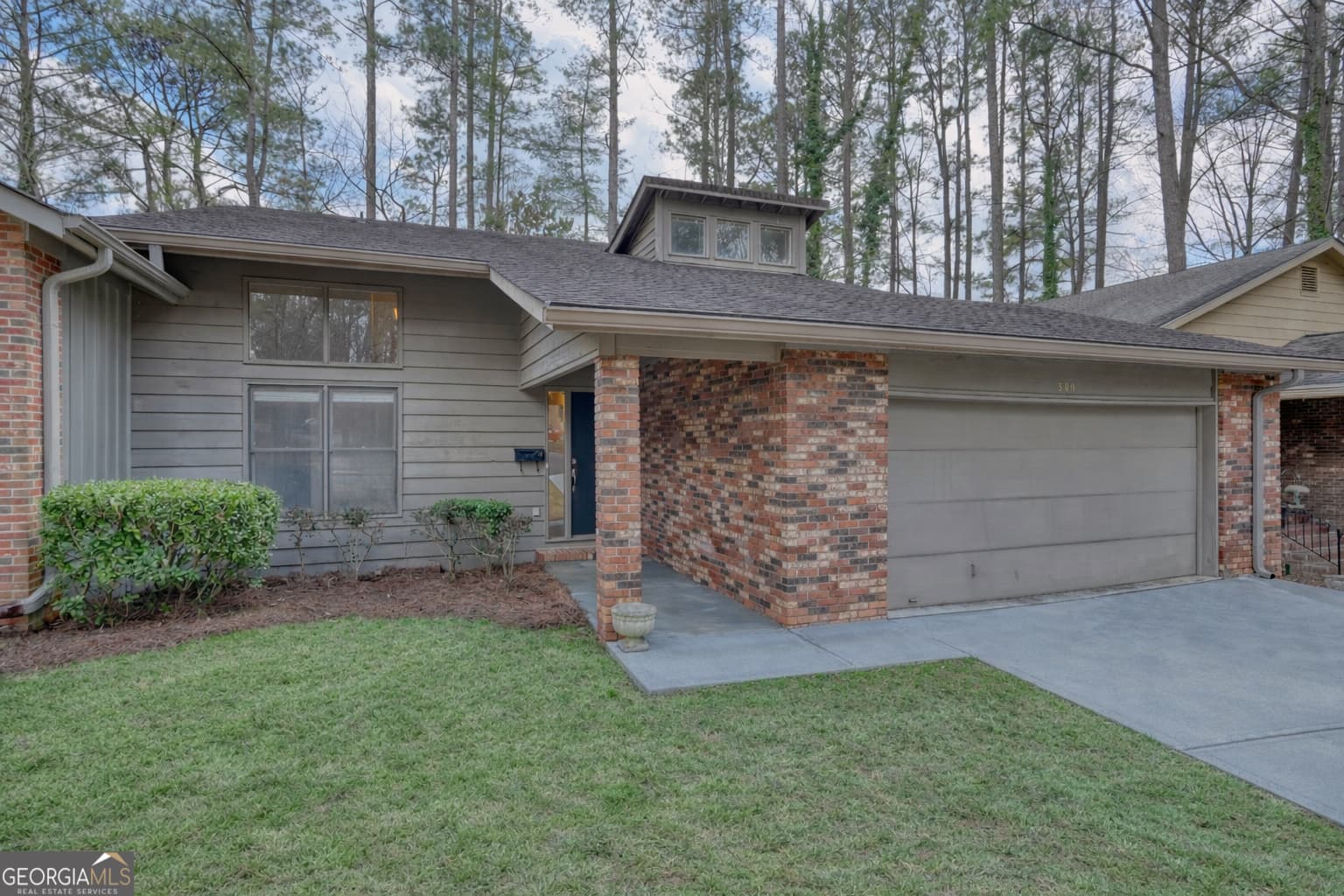 300 Cruise Ct — photo 1