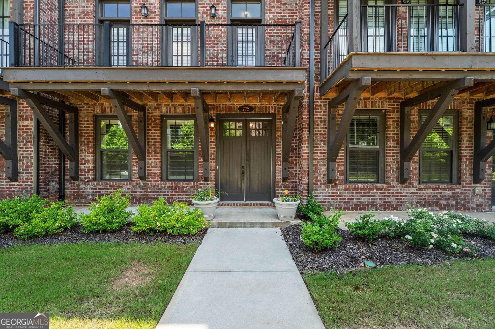 775 Hadley Ne Ln — photo 1