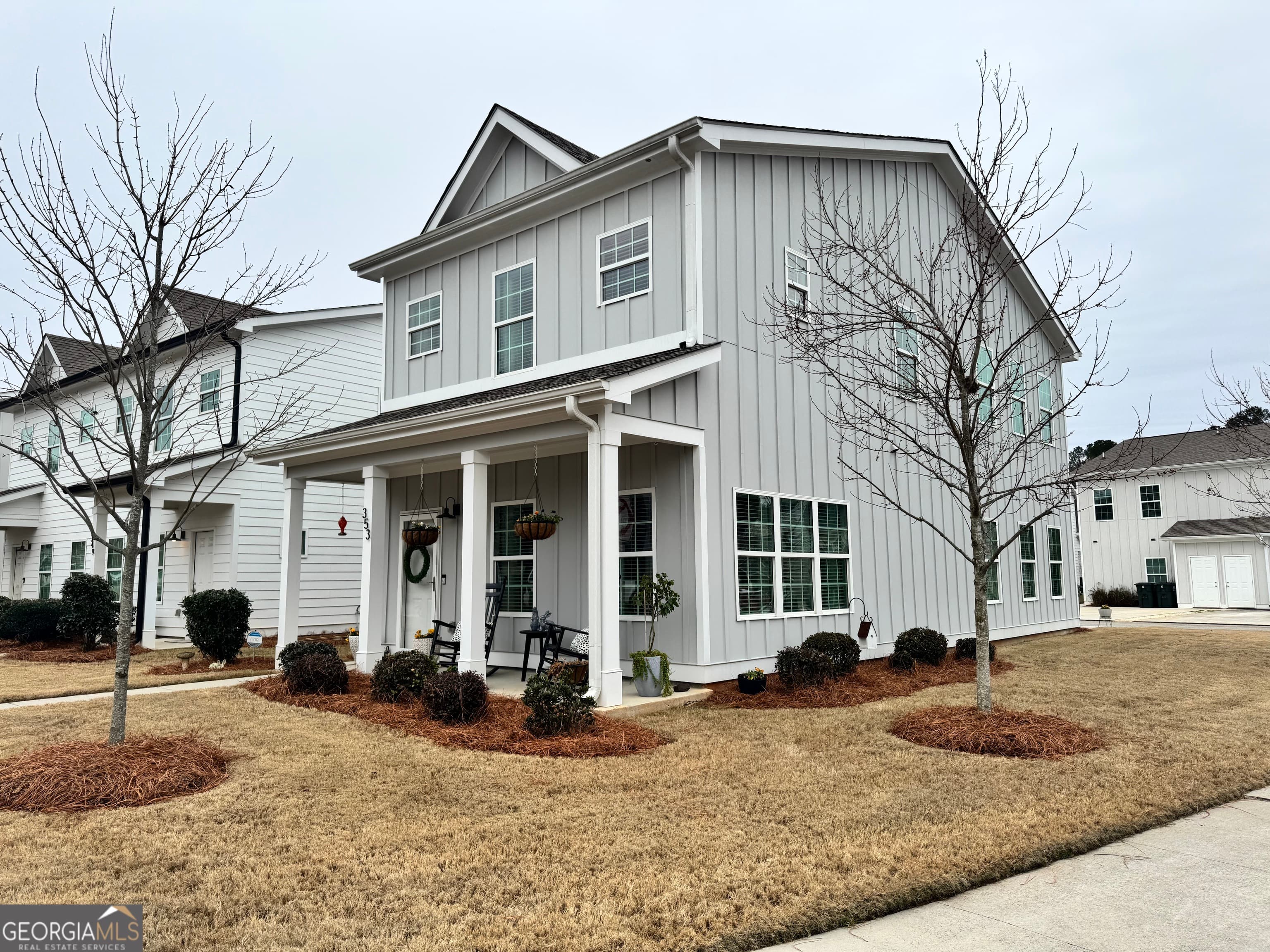 353 Samuel Clemens Way — photo 2