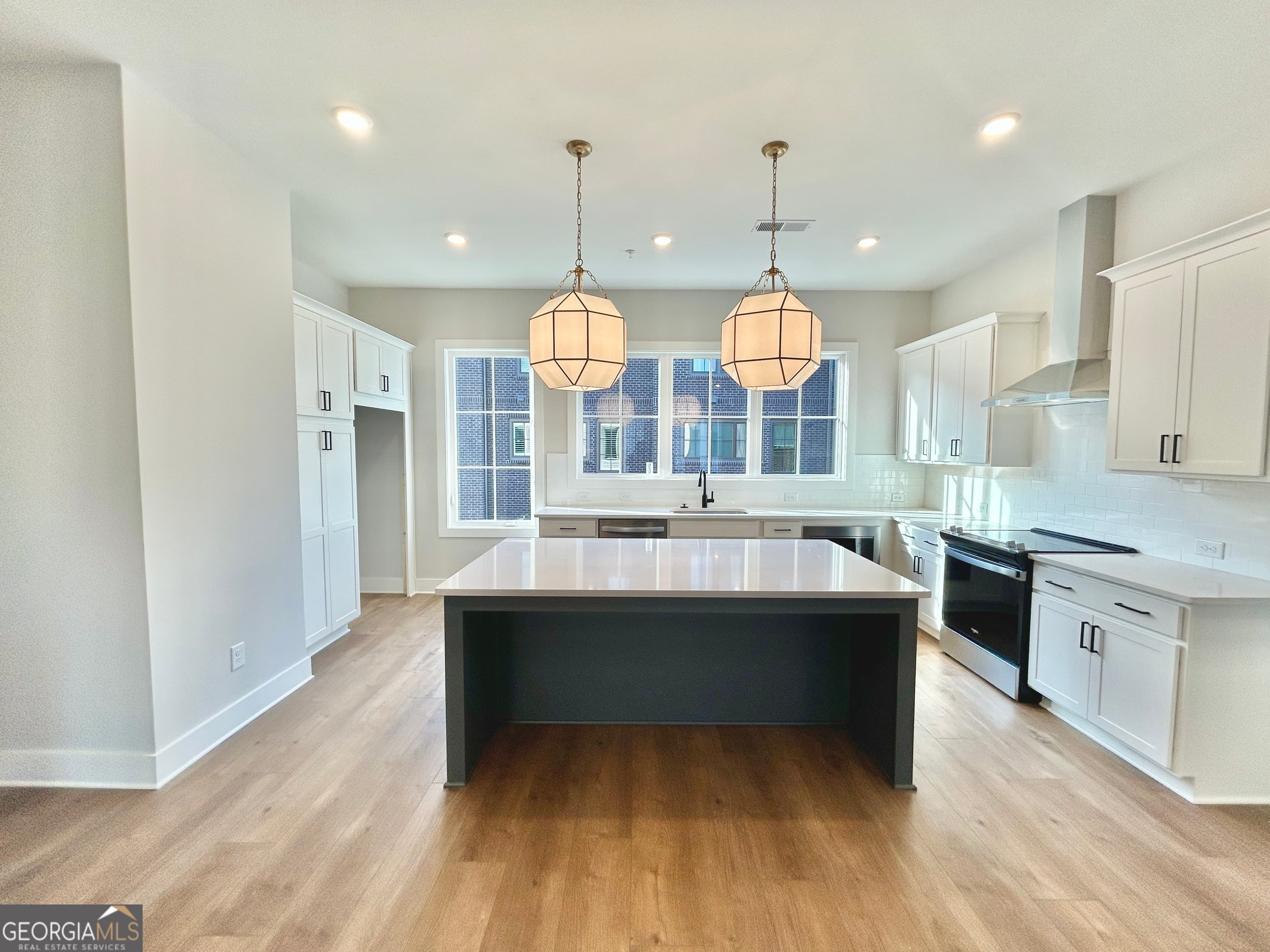 2684 Mackintosh Ct 31 — photo 2