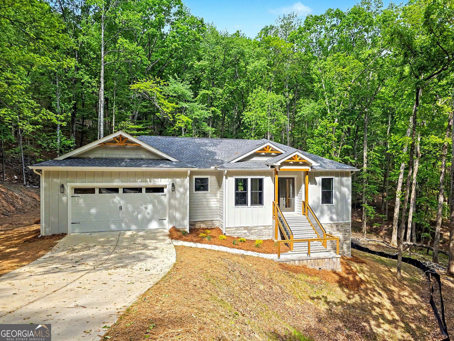 145 Jack Rabbit Dr — photo 1