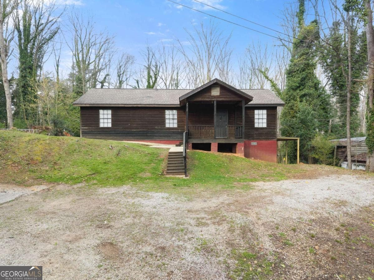 2317 Sportsman Club Rd — photo 2