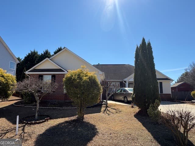 5250 Yellow Pine Dr — photo 2