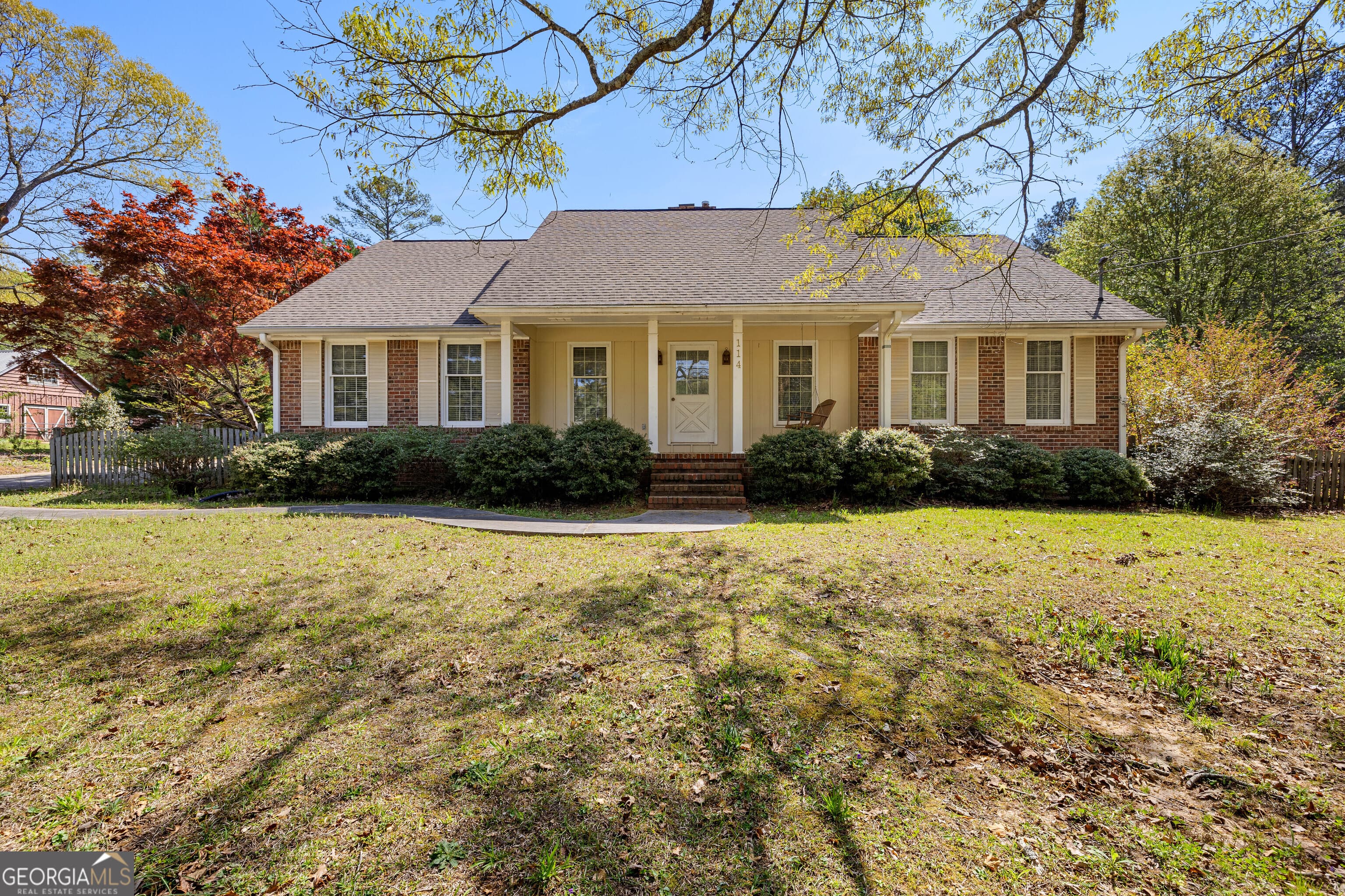 114 Hidden Valley Rd — photo 1