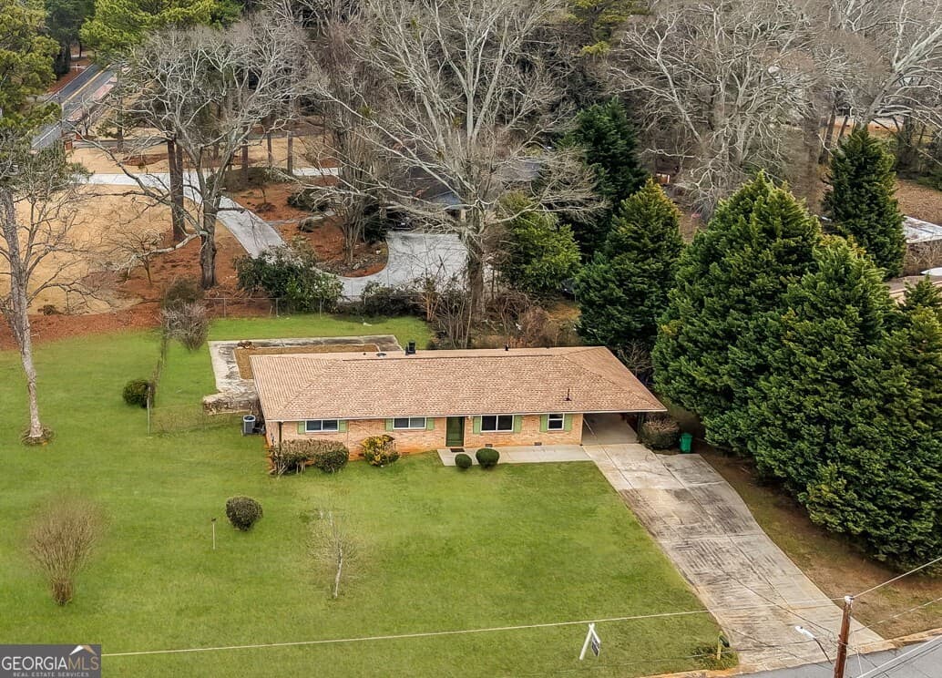 3924 Barr Circle — photo 2