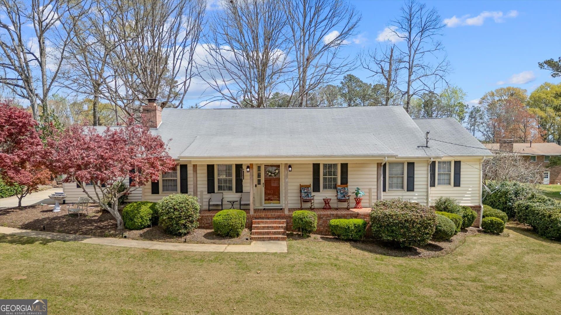 112 Allison Circle — photo 1