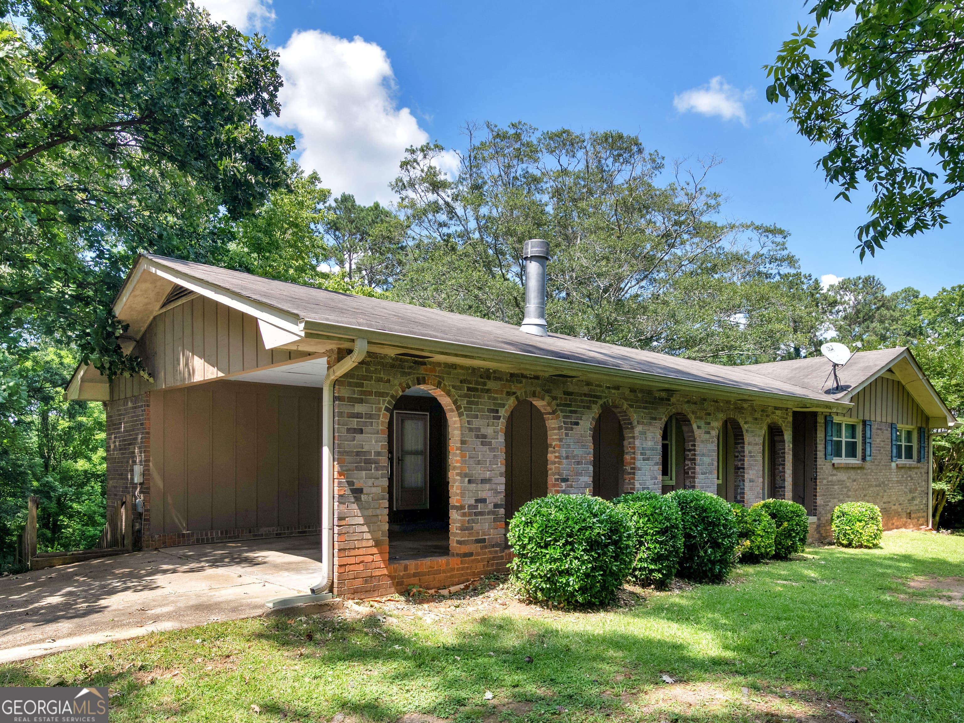 100 Homestead Pl — photo 2