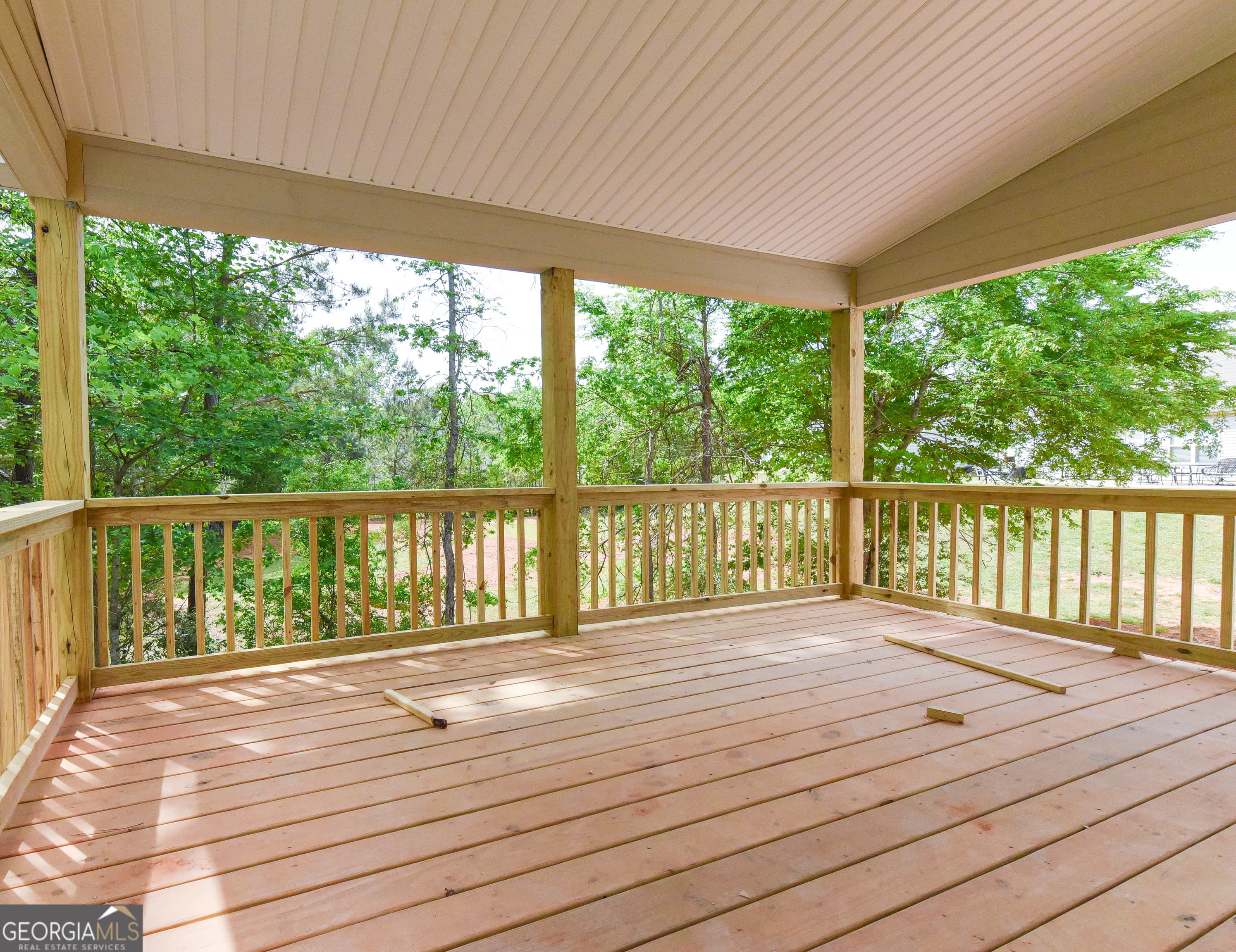 12 Saint Charles Pl — photo 2