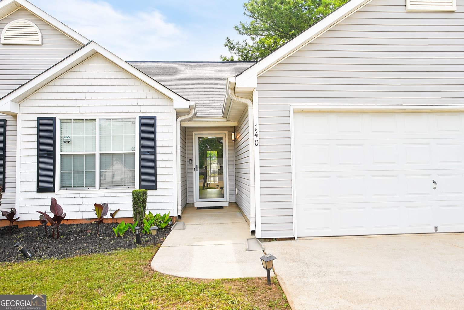 140 Tillman Ct — photo 2