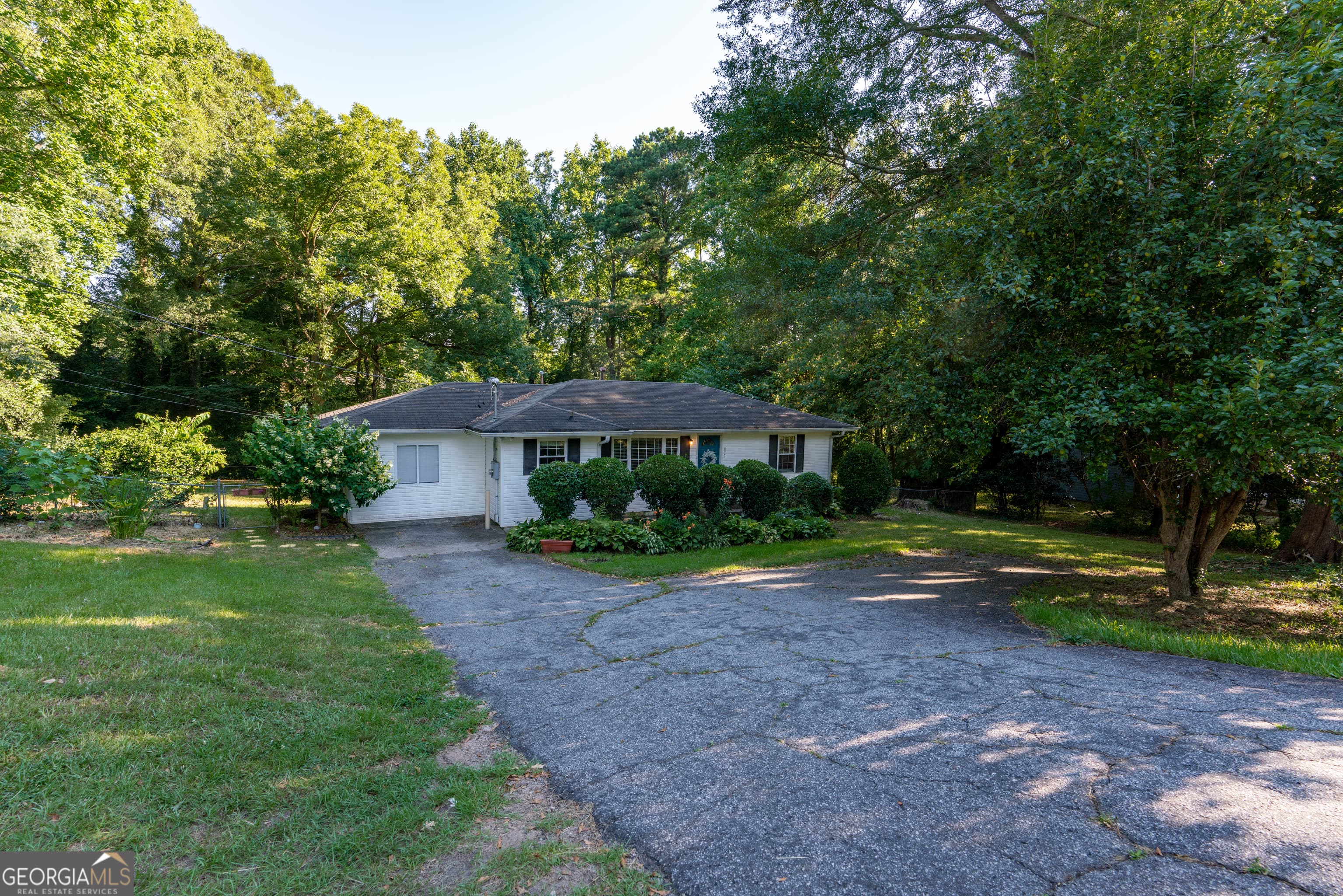 5077 Redan Rd — photo 2