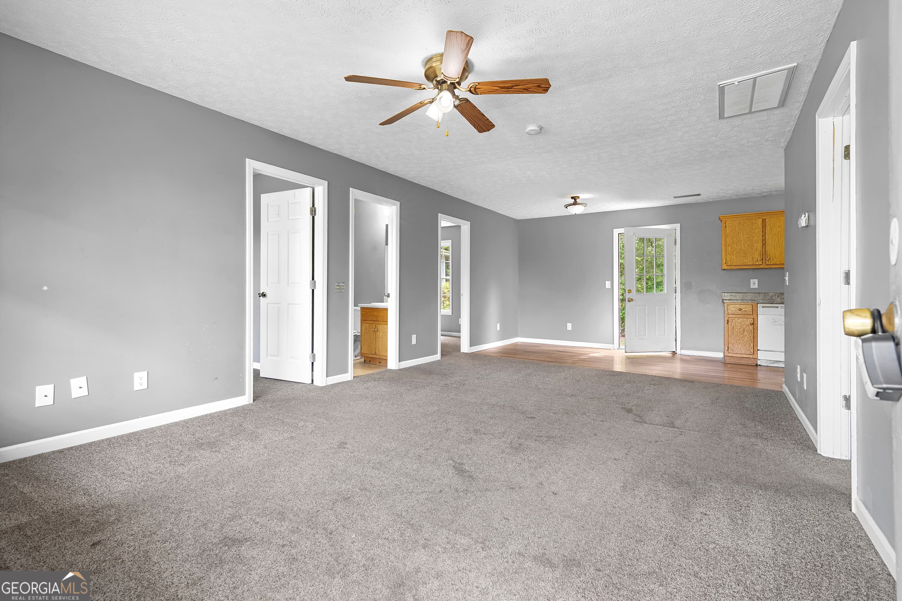 332 Lavista Sw Dr — photo 2