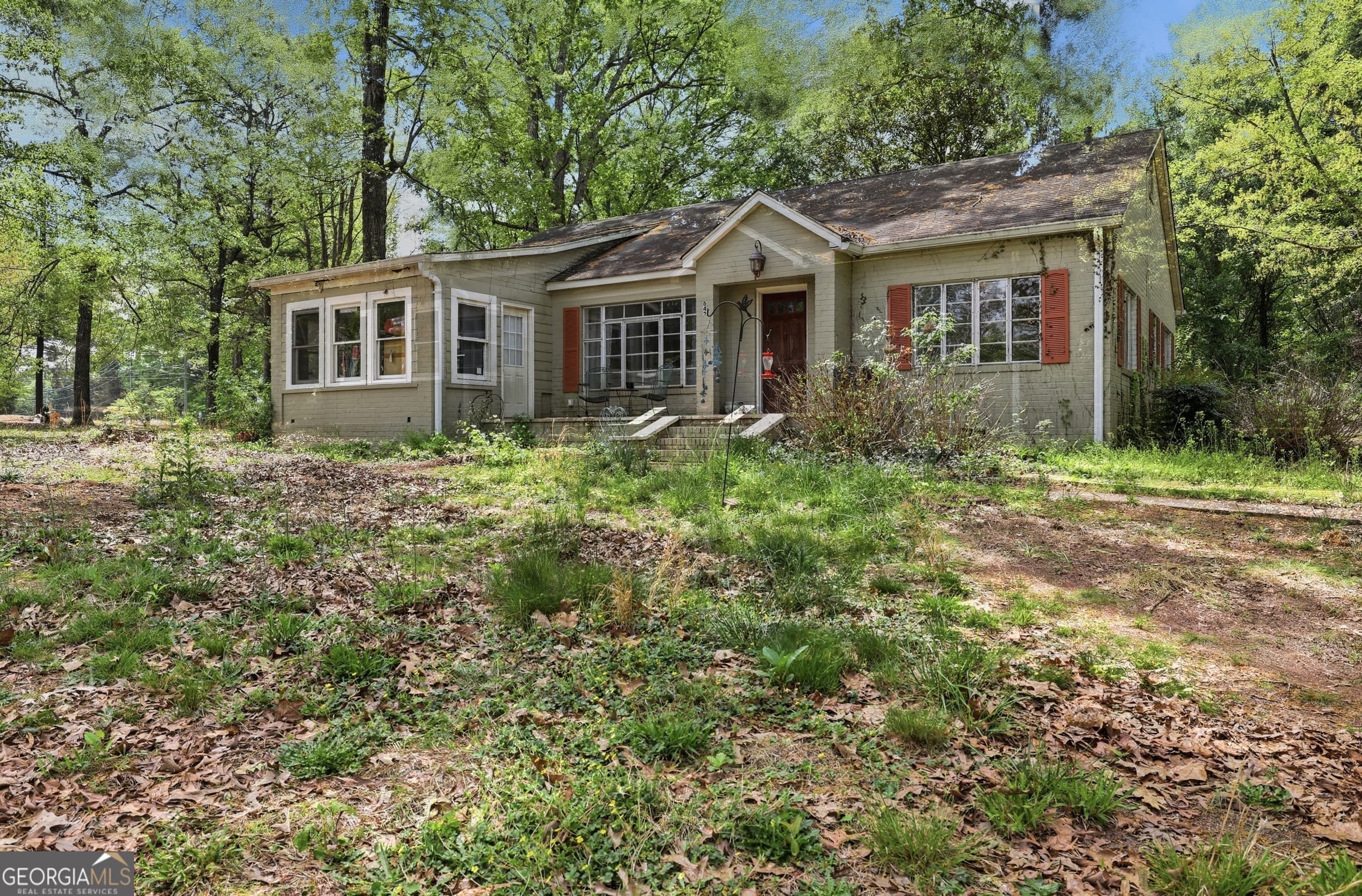 642 Skyline Dr — photo 2