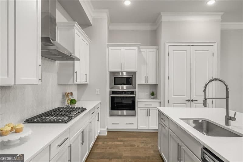 685 Stickley Oak Way — photo 2