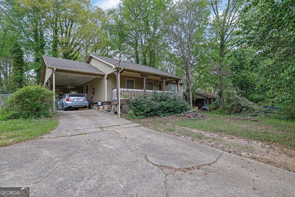 3180 Halifax Dr — photo 2