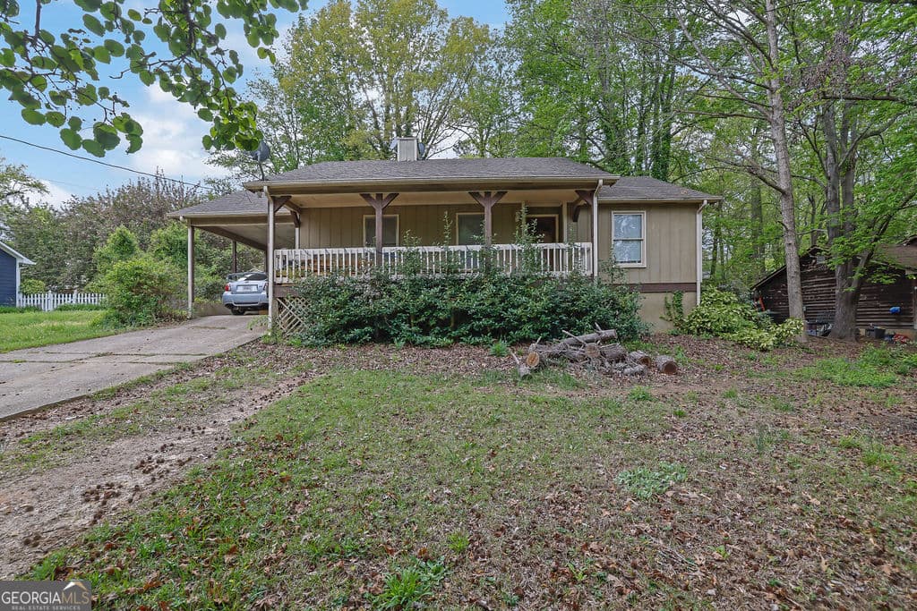 3180 Halifax Dr — photo 1