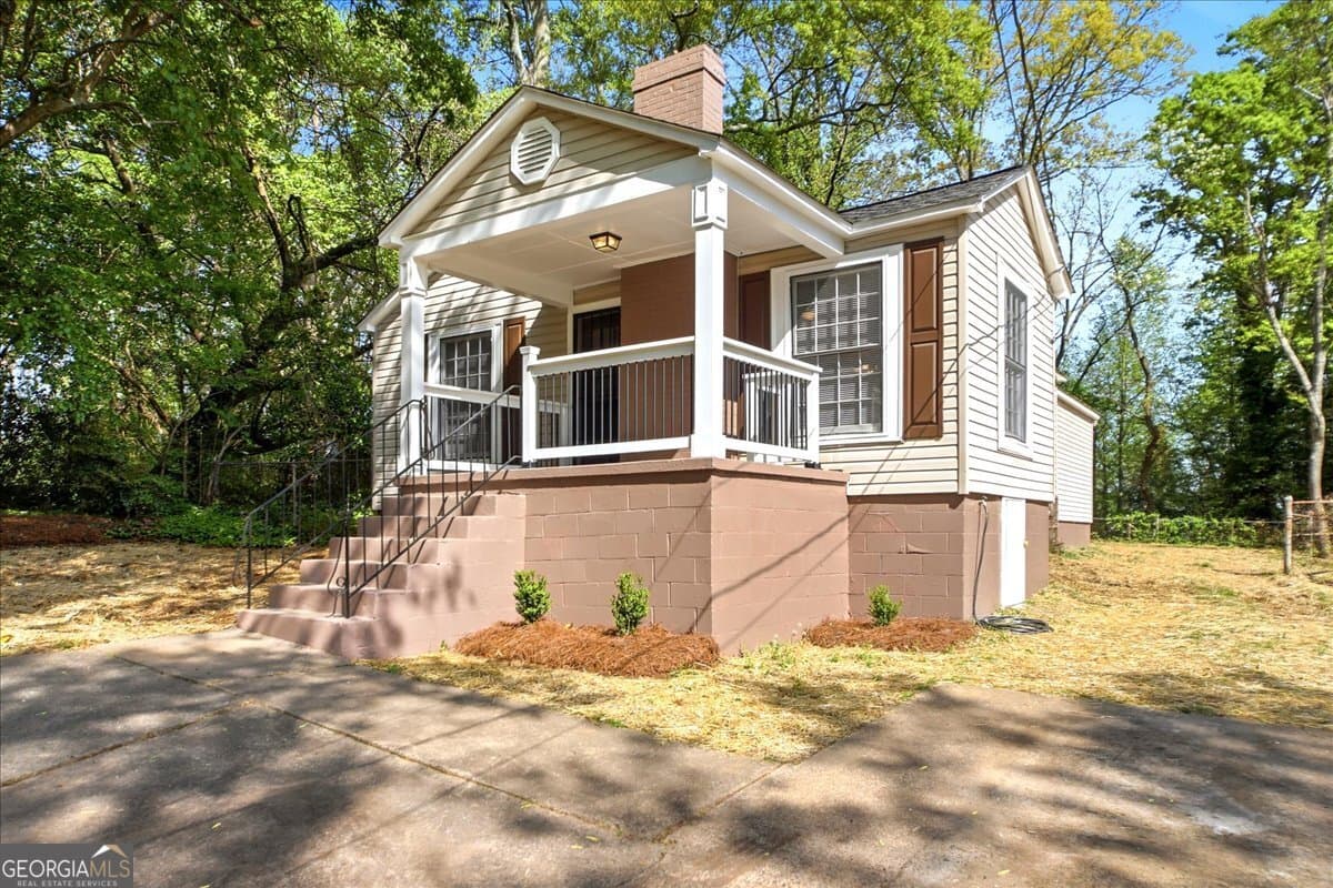 751 Skyview Ne Dr — photo 2